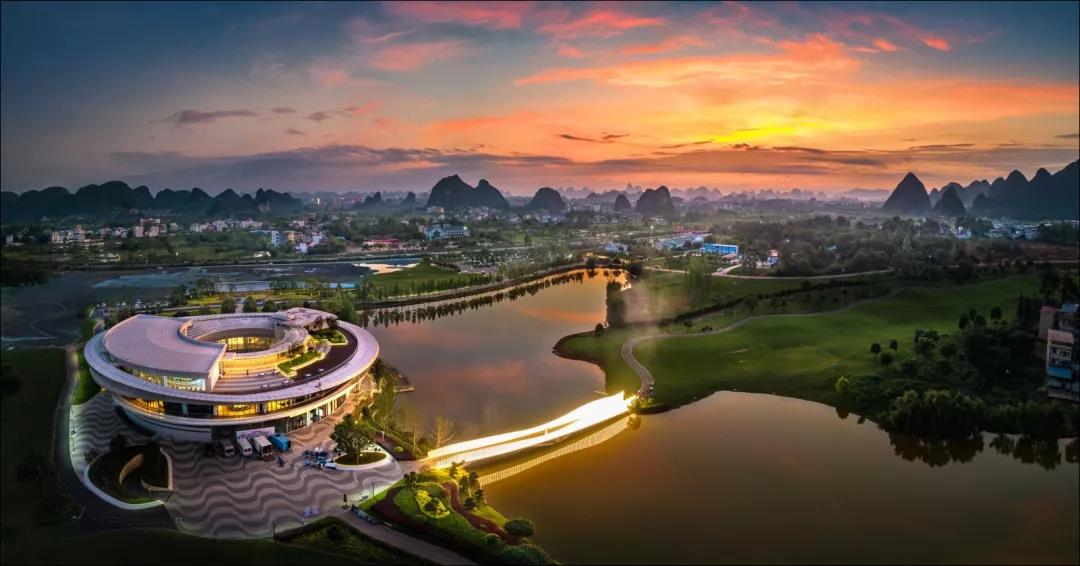 中國攝影金像獎(jiǎng)名家齊聚，直擊2021信昌集團(tuán)杯攝影大賽作品頒獎(jiǎng)儀式！